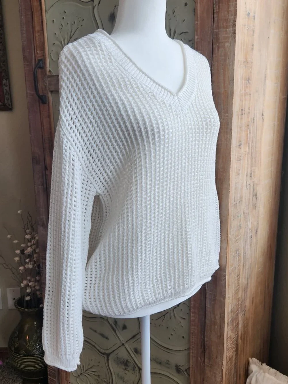 Soft Surroundings Open Knit Drop Shoulder Loose Fit V-Neck Sweater | Small